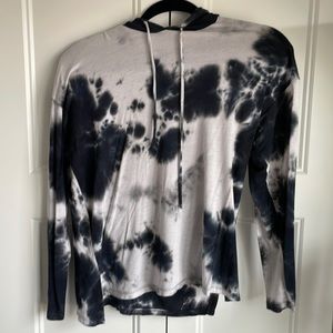 Black and white long sleeve tie dye hoody